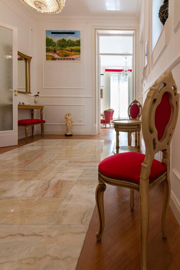 Le Rose di Nonna Maria, appartamento di lusso in centro città Palermo Esterno foto